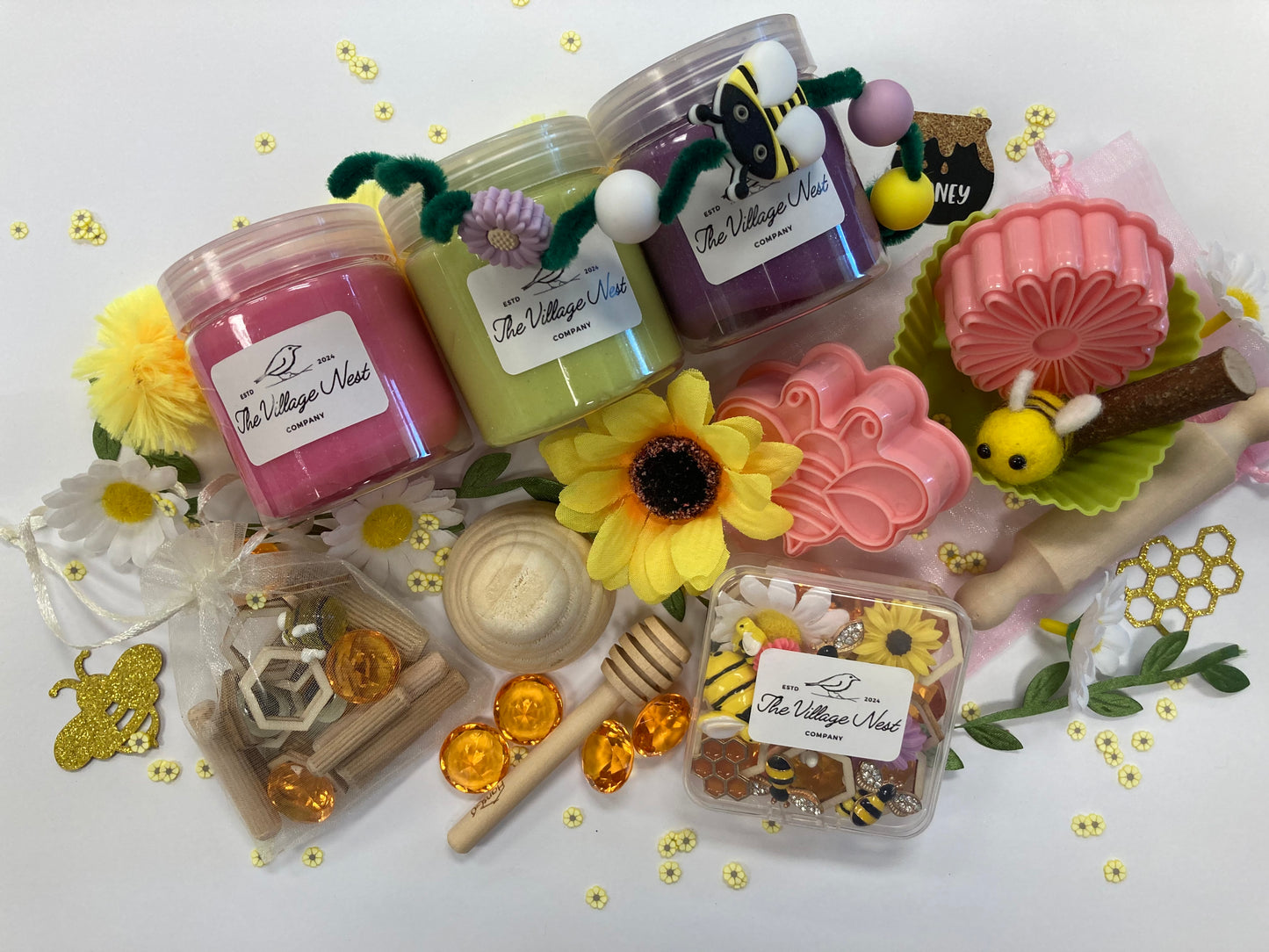 Bees & Blooms Nest Kit