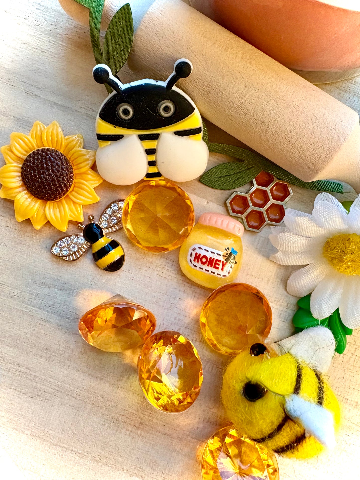Bees & Blooms Sensory Play MINI Nest Kit
