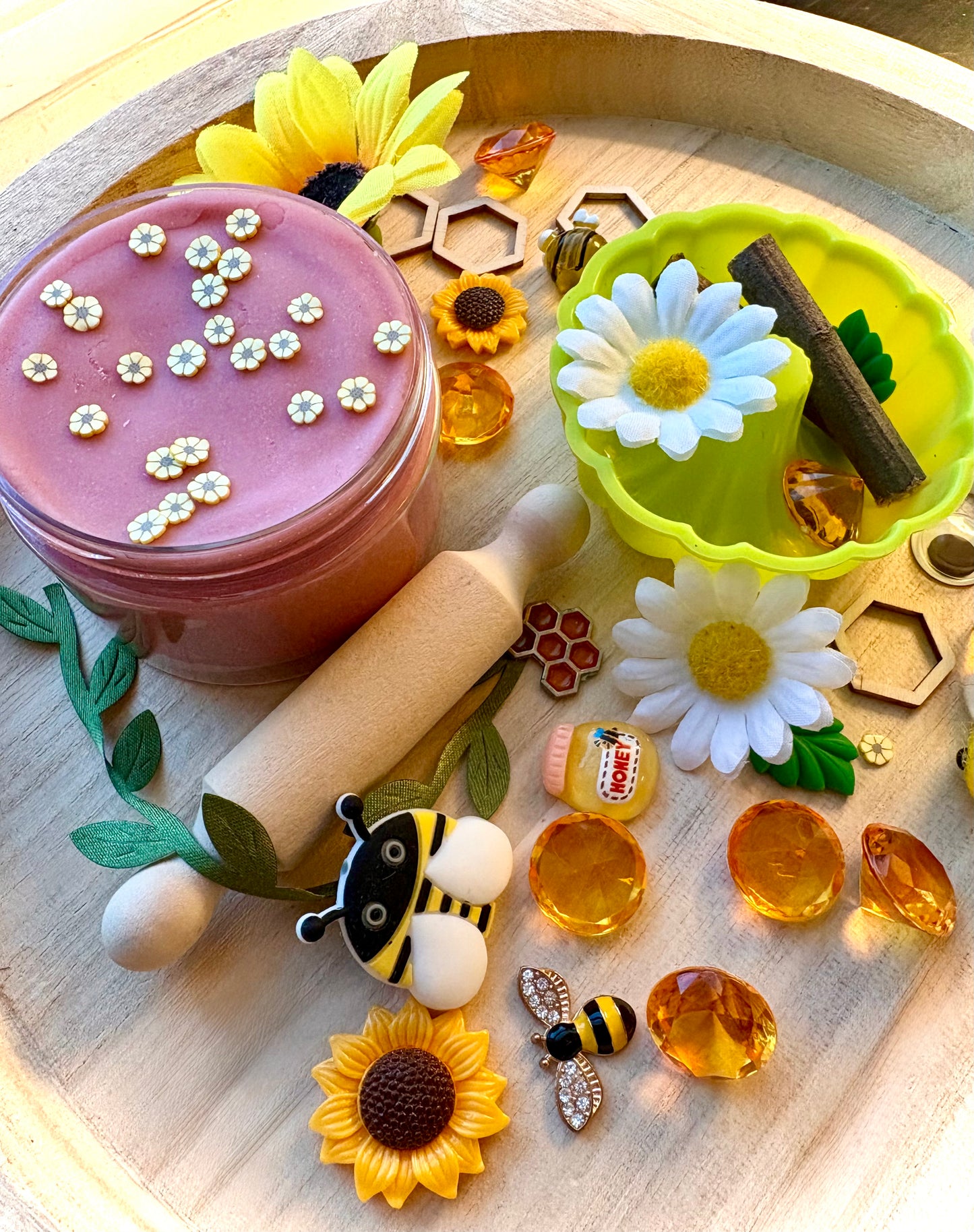 Bees & Blooms Sensory Play MINI Nest Kit