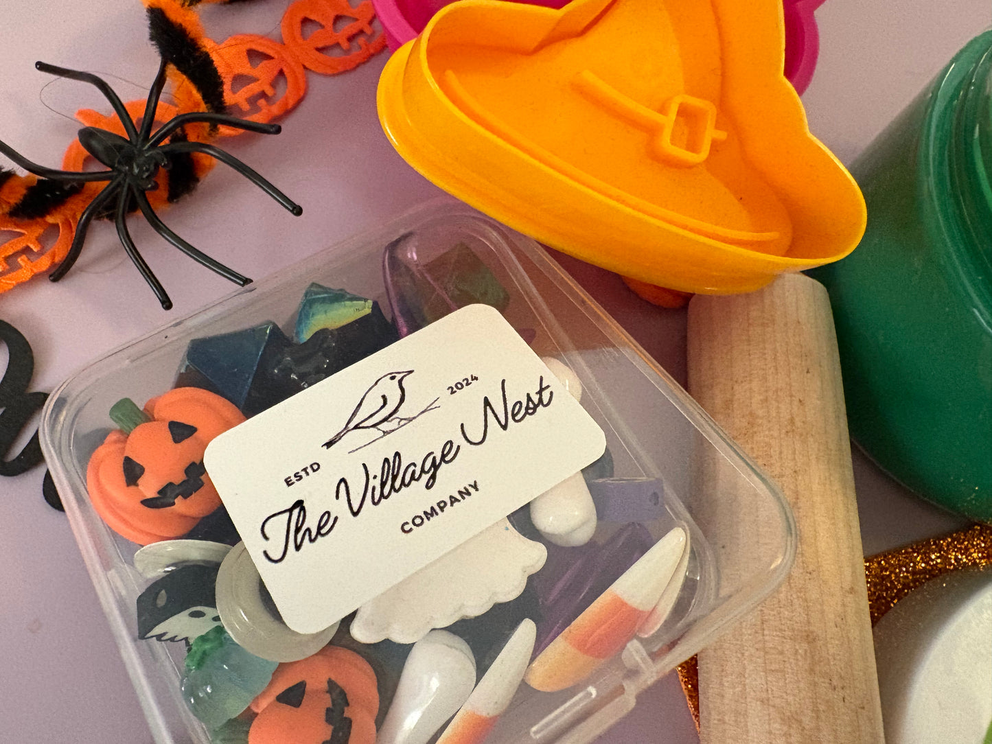 MINI “Boo” Sensory Play Nest Kit